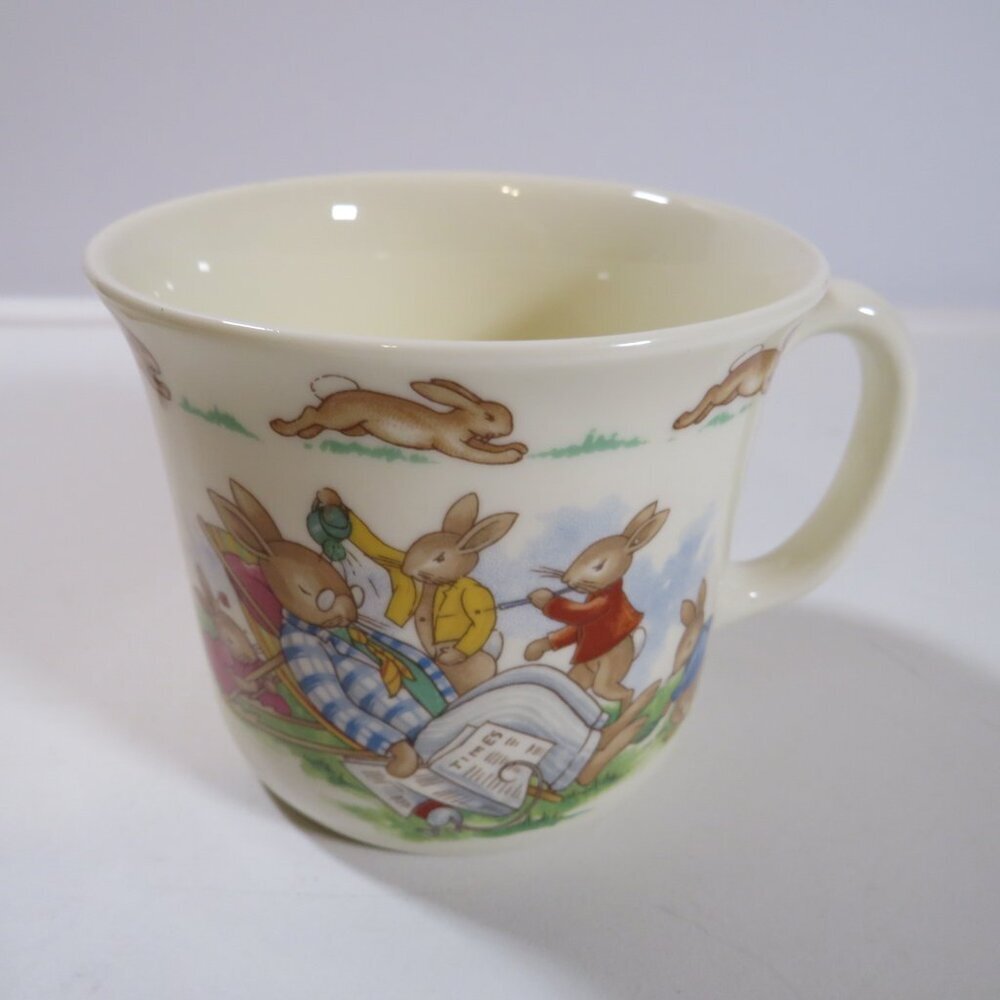 Bunnykins Royal Doulton Father, Grandfather & Rabbits Cup Tableware Ltd 1936